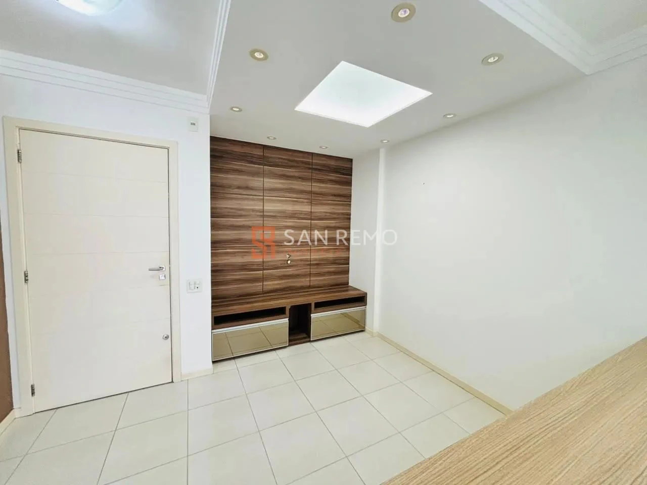 Home office in a 2-bedroom apartment, 71 m² — photo 17
