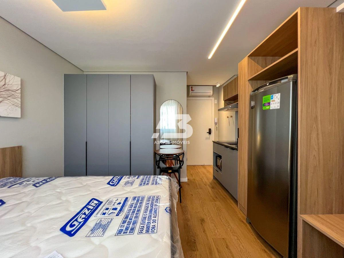 Furnished 19 m² studio with 1 bedroom and 1 bath — photo 15