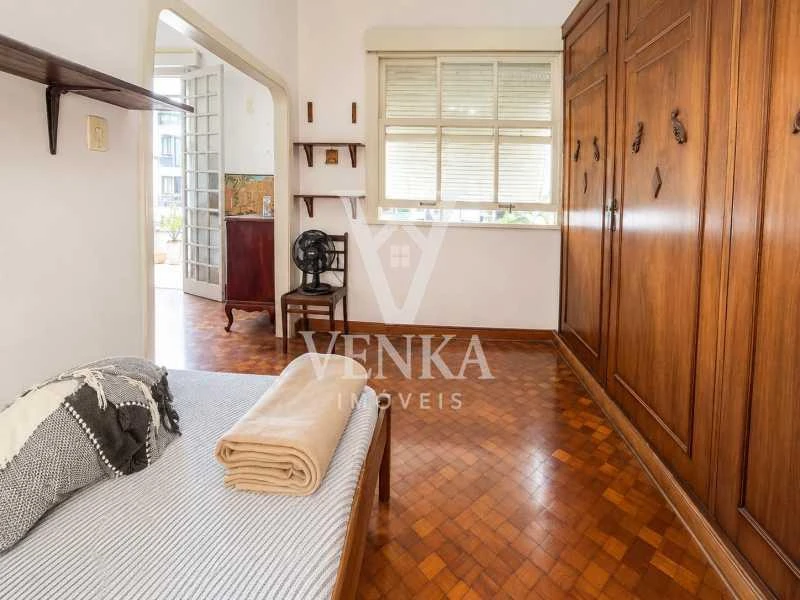 Furnished 210 m² penthouse with a full-length balcony — photo 8