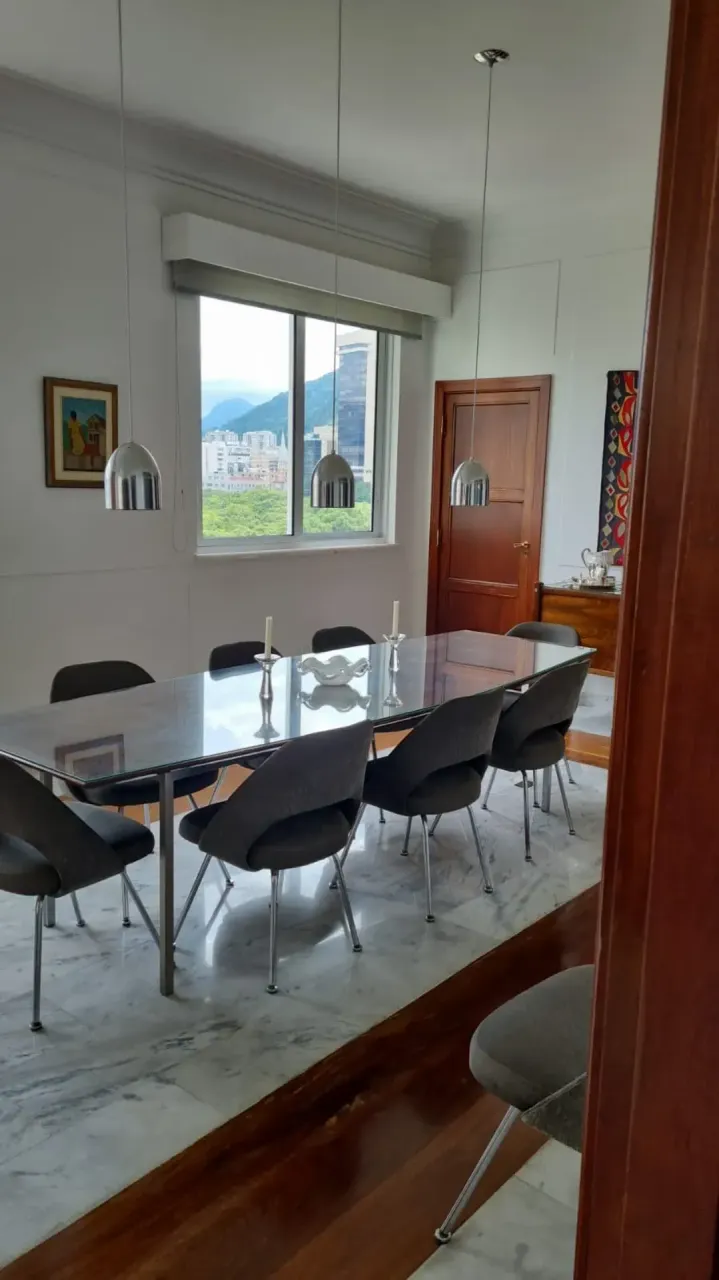 Apartamento con 3 dormitorios y ventanales de suelo a techo — photo 6