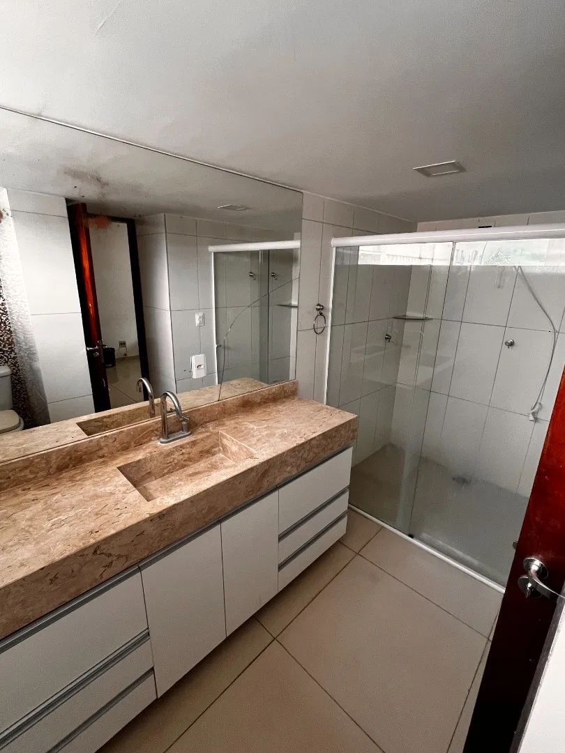 Furnished 4-bedroom apartment with 3 bathrooms and 1 parking — photo 12