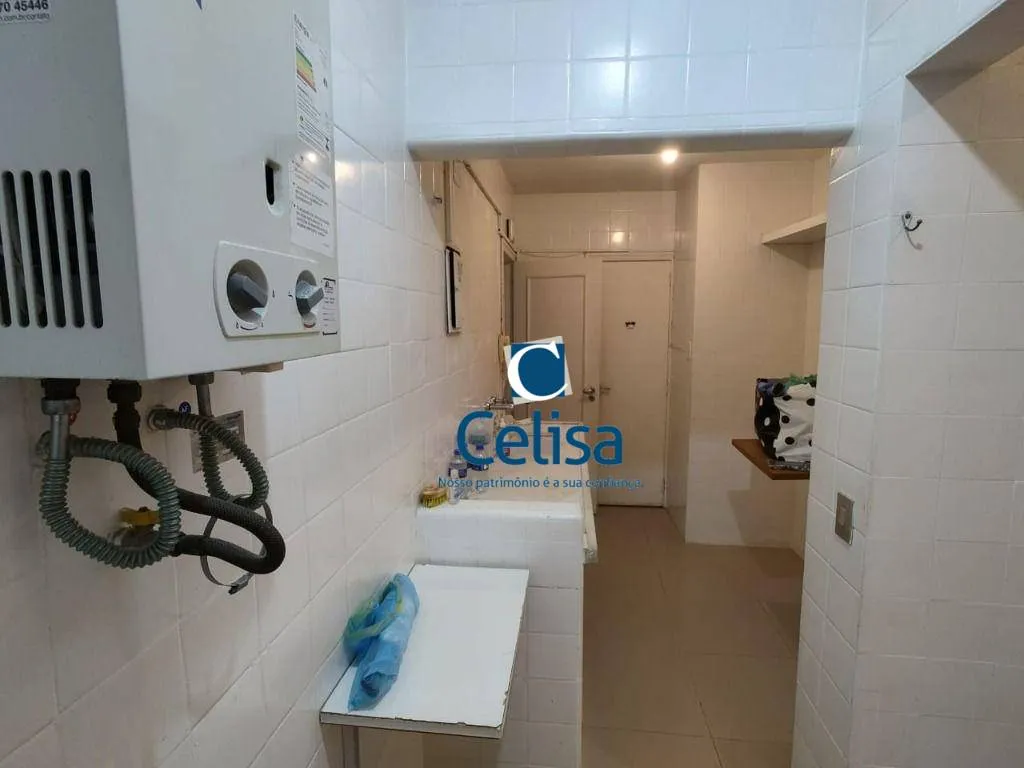 Apartamento com 2 dormitórios e área de lavanderia (74 m²) — photo 21