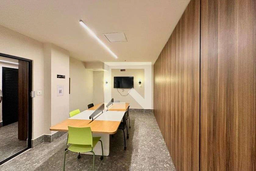 1-bedroom apartment with open-plan kitchen and 31 m² — photo 27