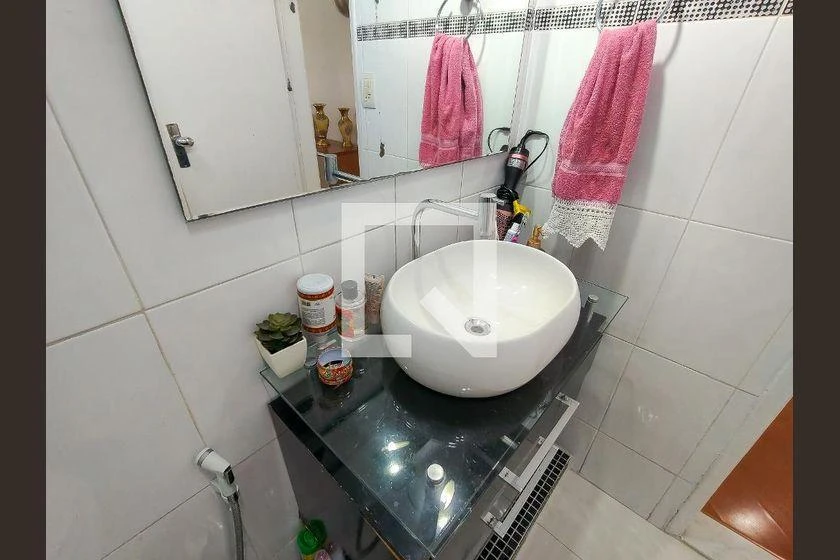 Квартира з 2 спальнями та пральною машиною — photo 7