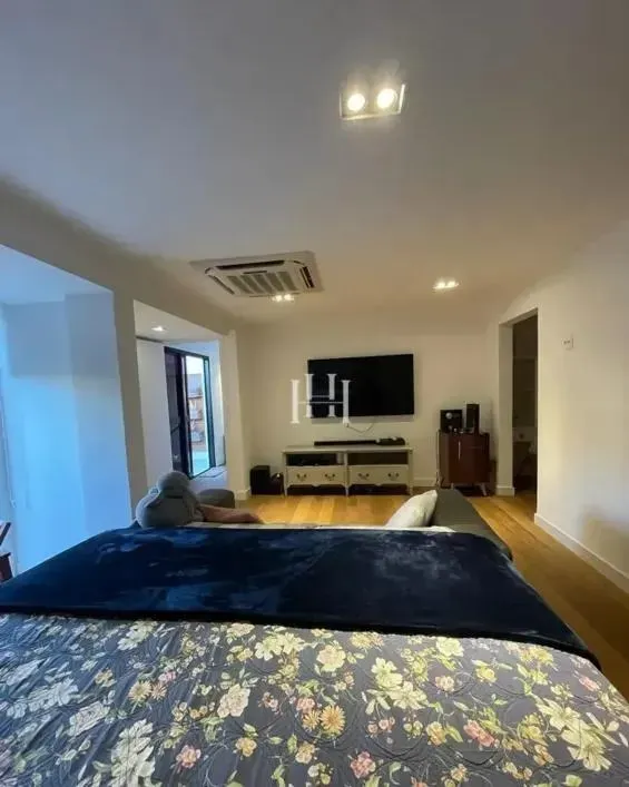Apartamento mobiliado com 3 quartos e 261 m² — photo 24