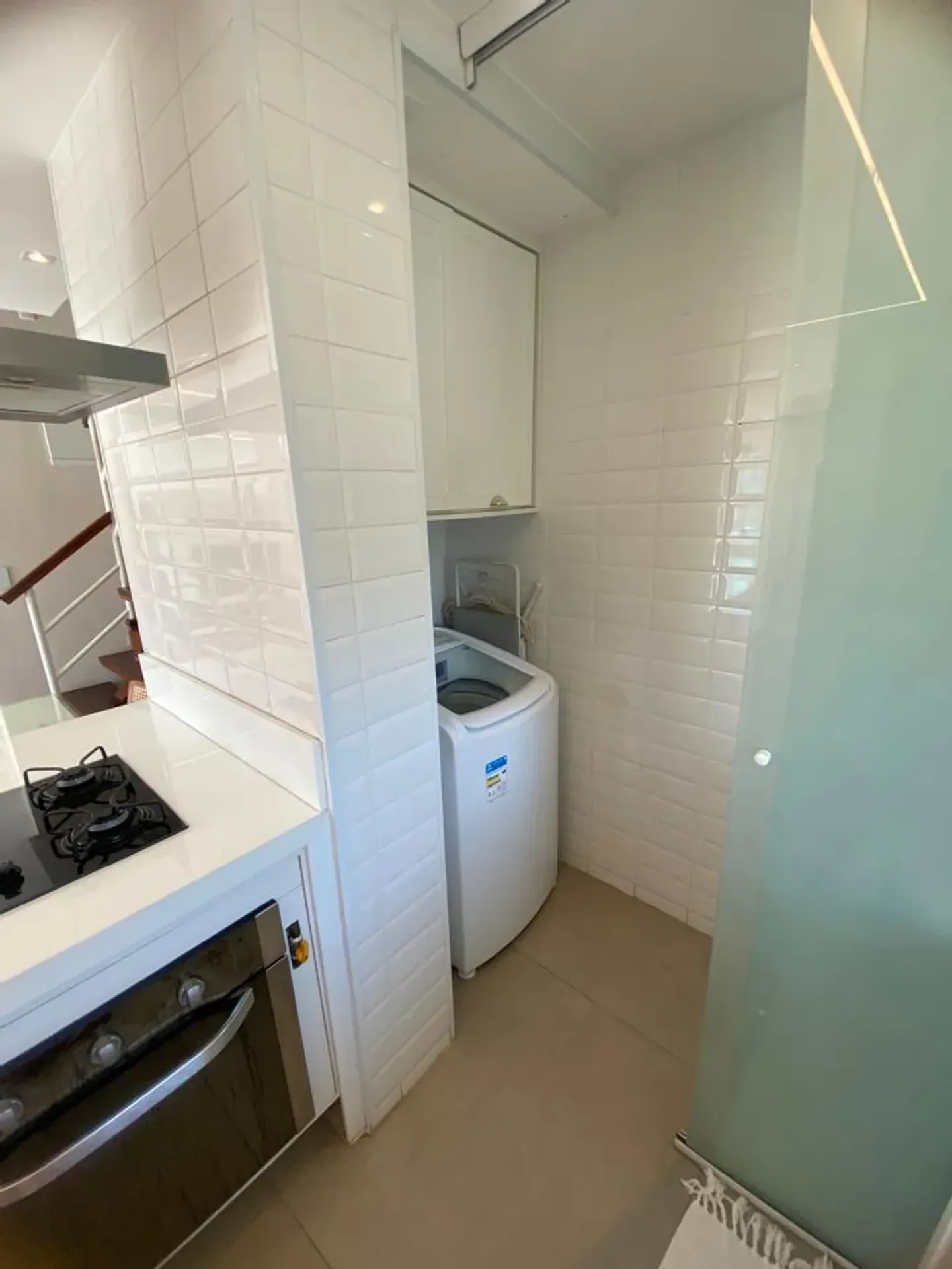 Furnished apartment, 125 m², with a walk-in closet — photo 17