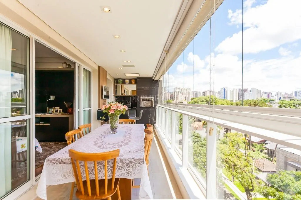 Furnished 158 m² apartment with 3 bedrooms and 5 bathrooms — photo 10