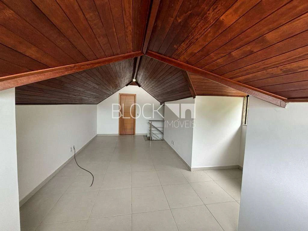Condominium house with open-air pool and 3 suites — photo 22