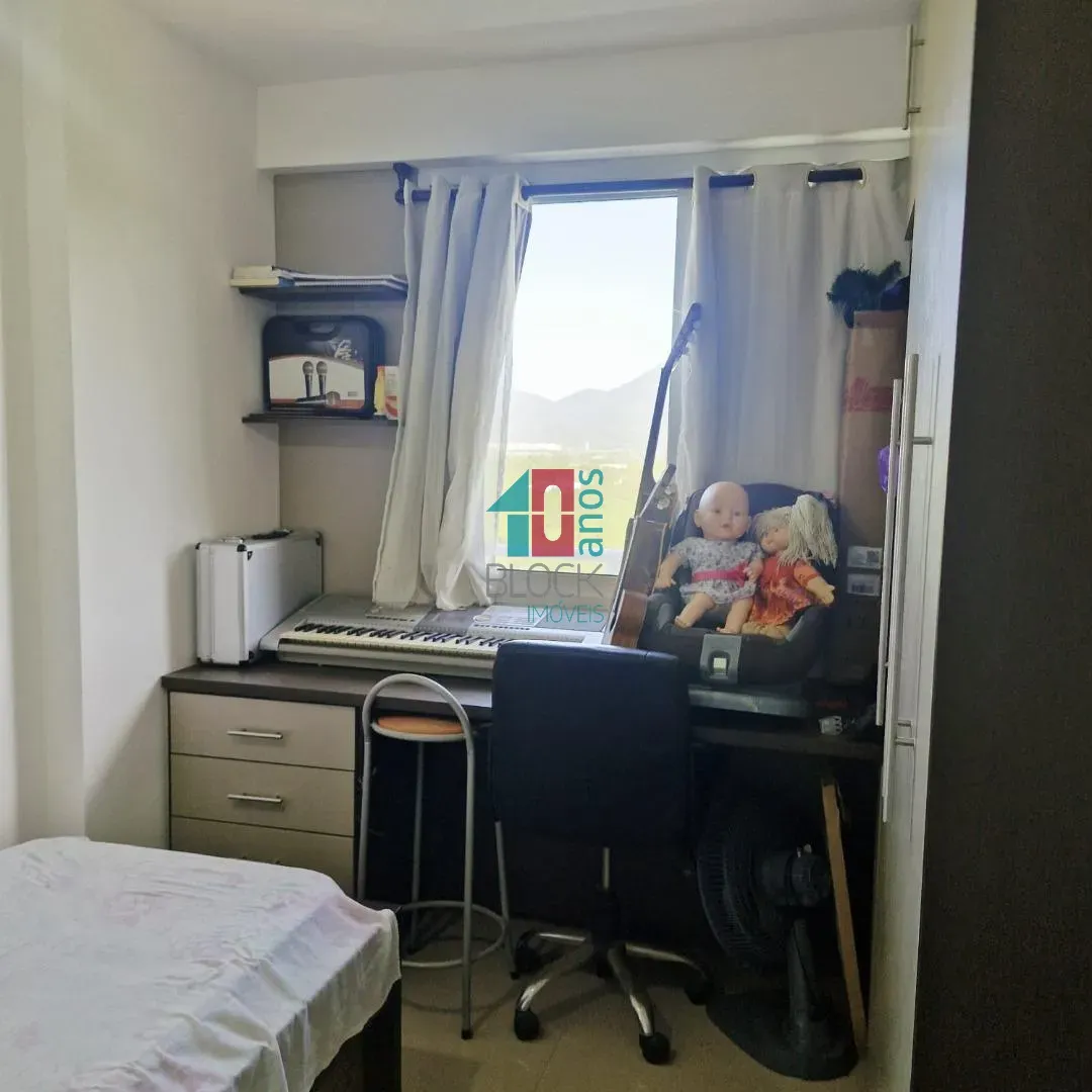 3-bedroom apartment in a building with a gym — photo 29