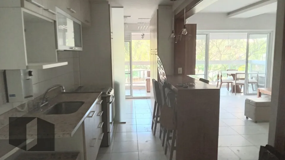 Apartamento com 3 dormitórios e varanda envidraçada — photo 7