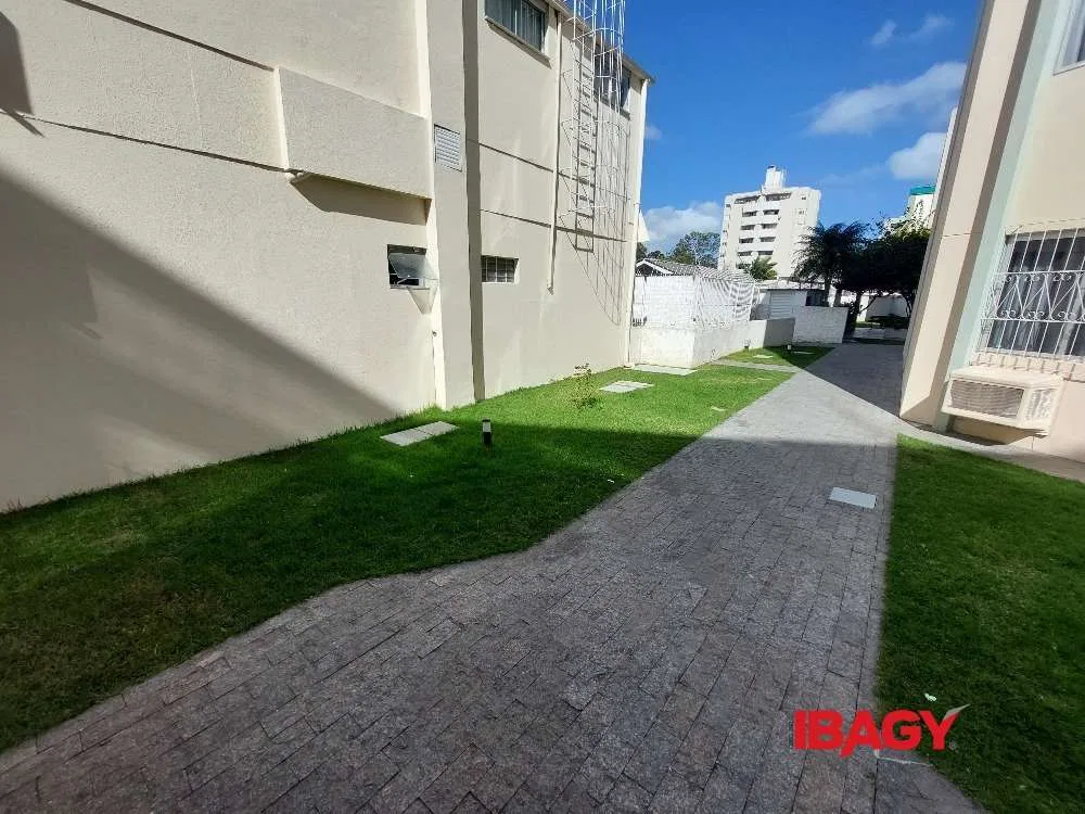 1 quarto e máquina de lavar: apartamento de 34 m² — photo 22