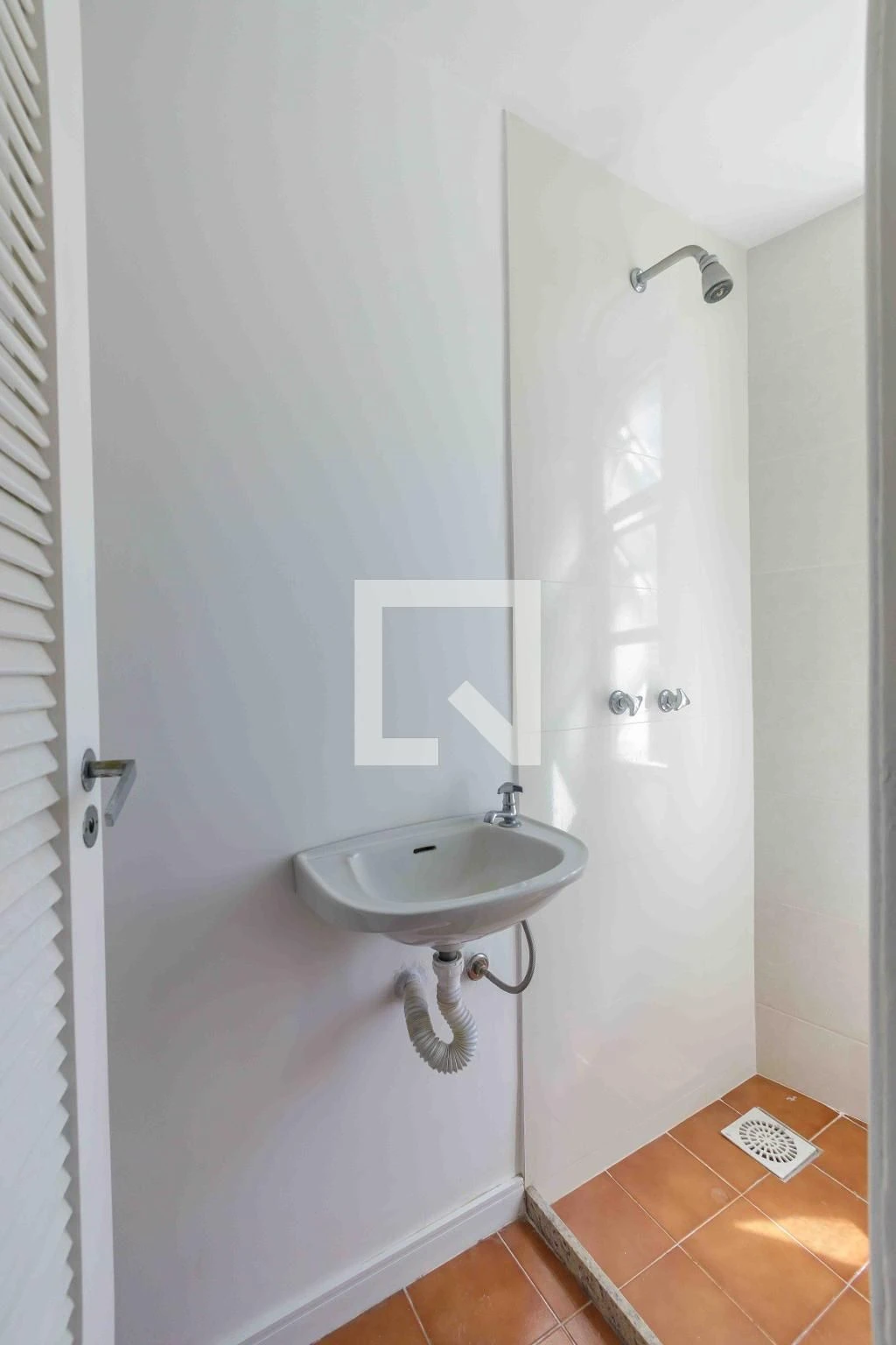 Washing machine in a 2-bedroom apartment, 100 m² — photo 38