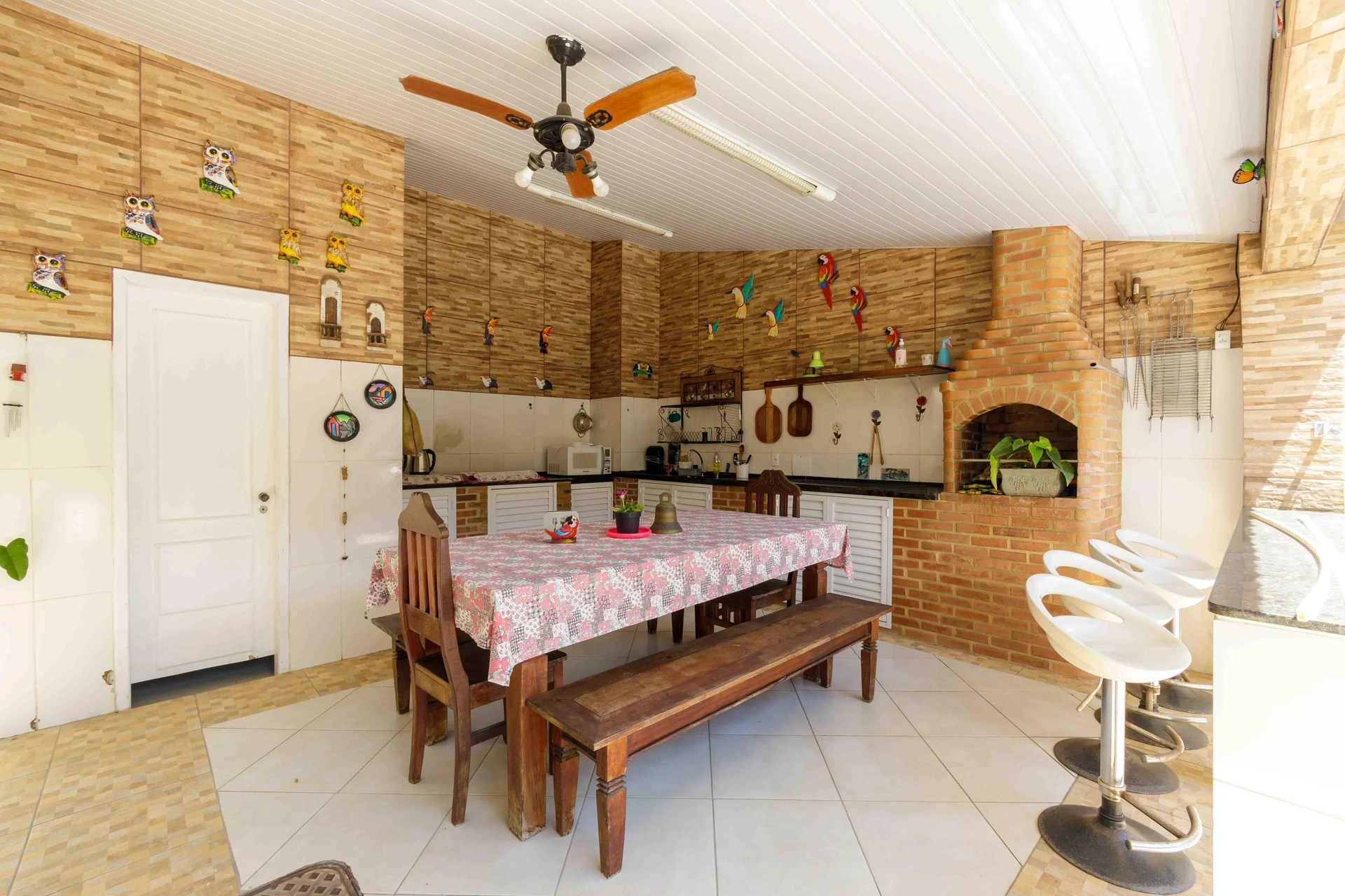 Furnished house with 5 bedrooms and a private BBQ — photo 68