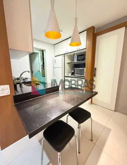 Furnished 1-bedroom apartment with 2 bathrooms — photo 12