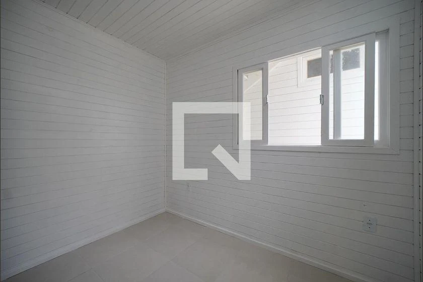 One-bedroom, 24 m² house in Florianópolis — photo 12