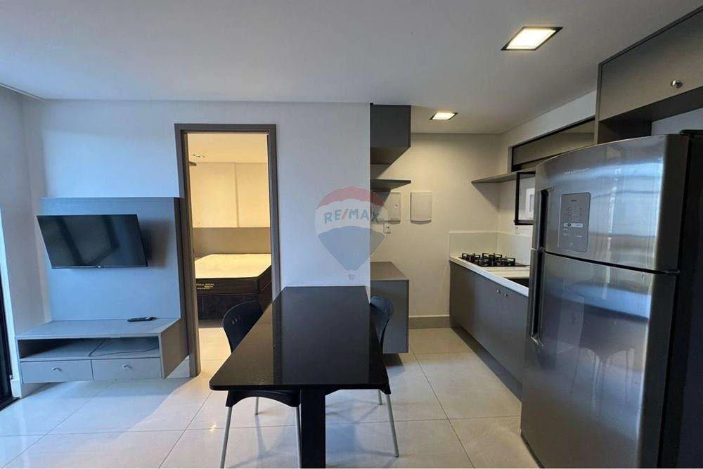 Мебльована квартира з 2 спальнями та 48 м² — photo 2
