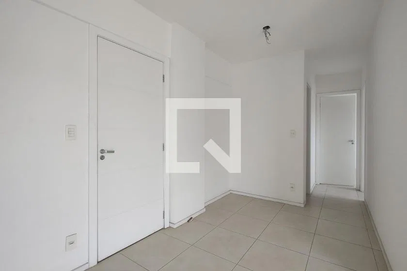Apartamento de 59 m² com 2 quartos e varanda — photo 25