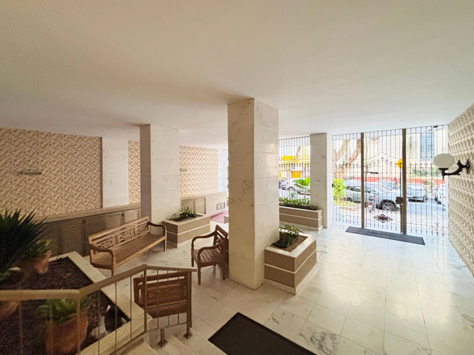 Apartamento mobiliado com 3 quartos e 2 banheiros — photo 26