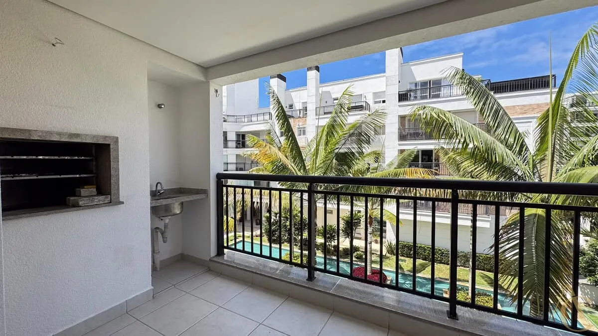 Furnished 129 m² apartment with 3 bedrooms and 1 parking space — photo 7
