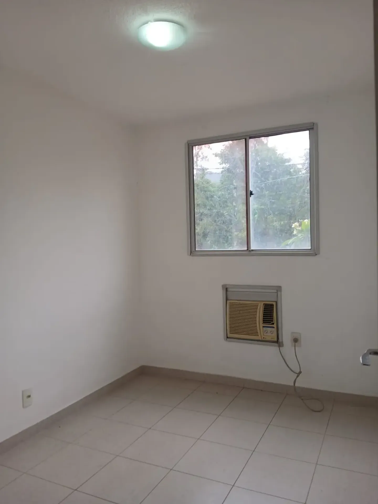 2-bedroom apartment in a building with a sauna — photo 36