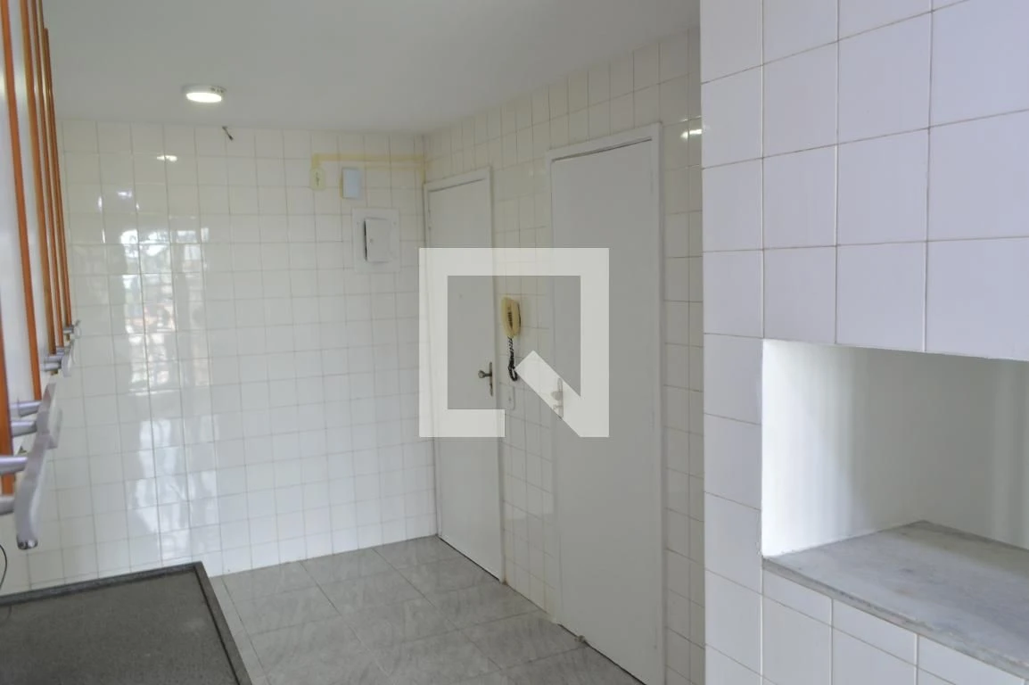 Apartamento de 2 quartos em condomínio com sauna — photo 49