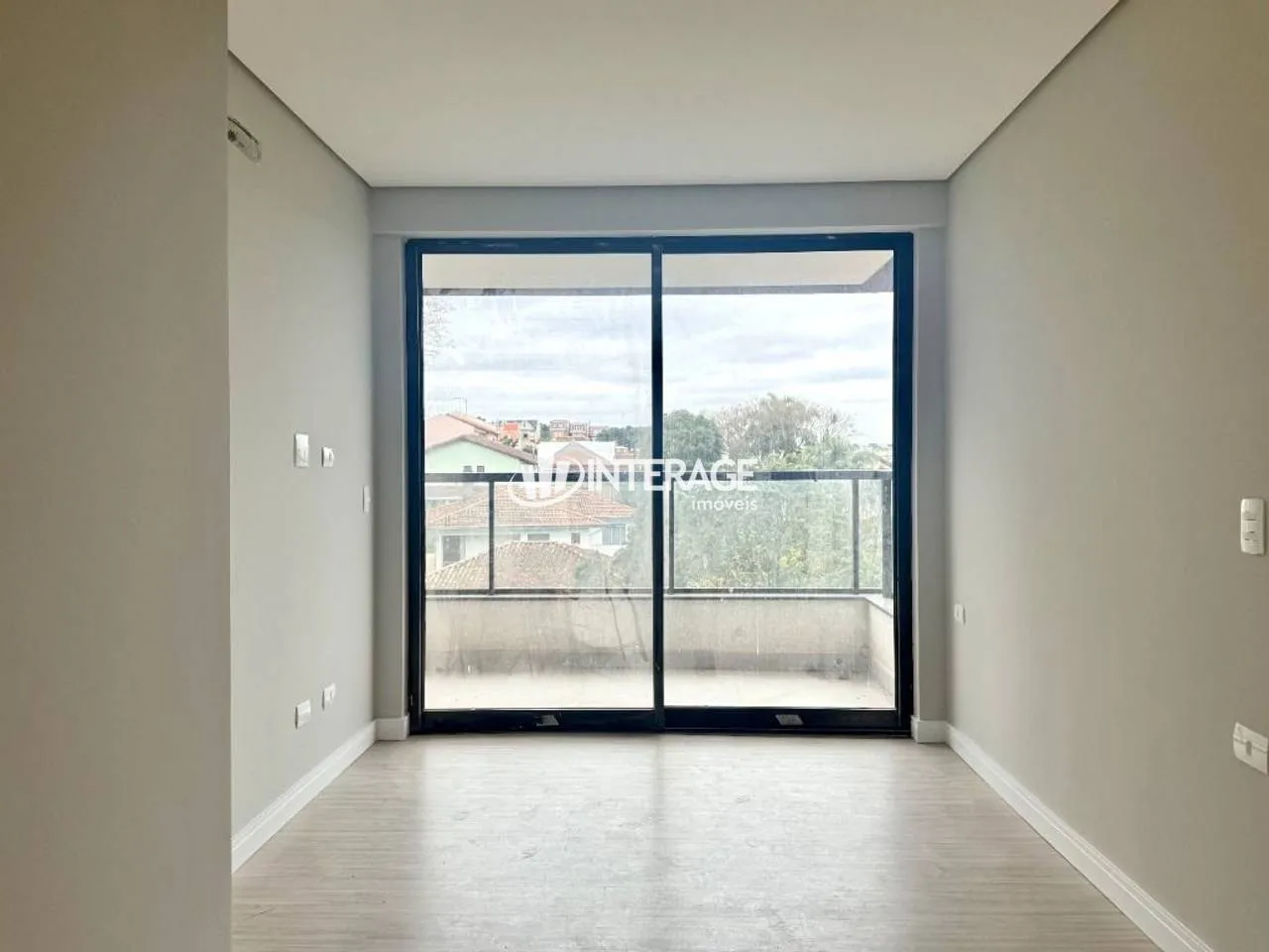 2-bedroom apartment with a home office in Curitiba — photo 13