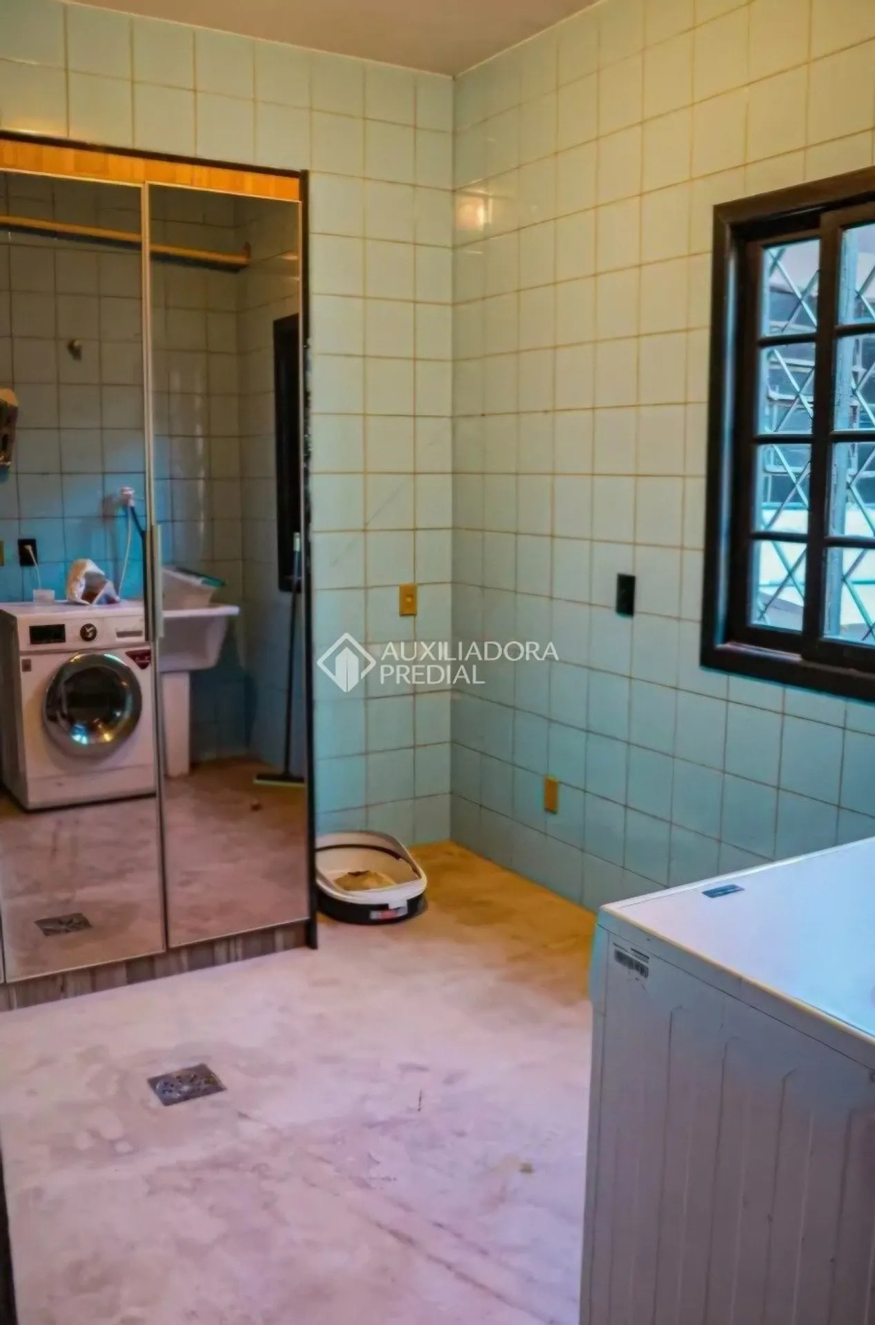 Casa sem mobília de 1100 m² com 3 suítes e jardim — photo 26