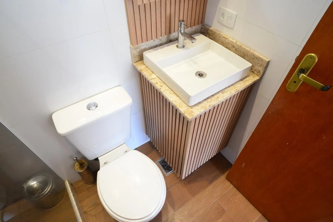 Мебльована квартира з 3 спальнями, 2 місцями і 4 ванними — photo 26