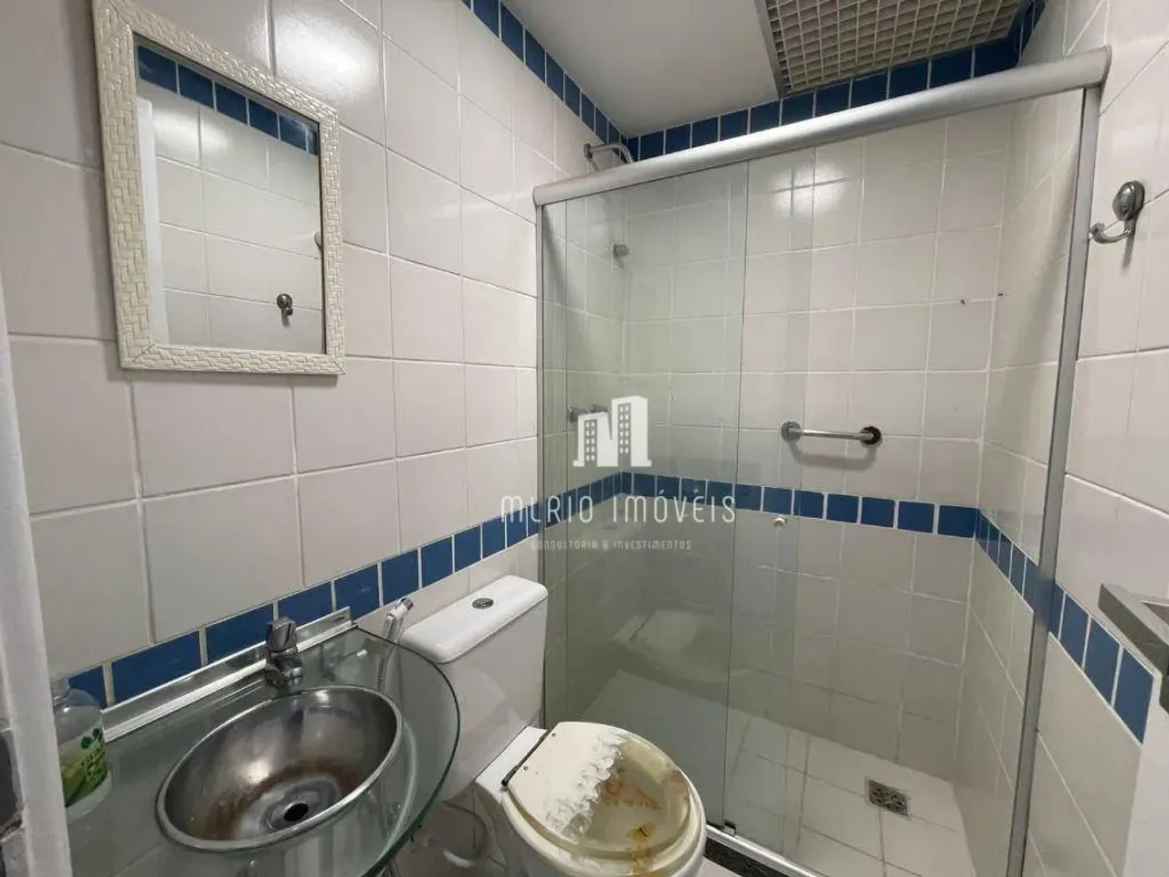 3-bedroom apartment with tile floors and balcony — photo 17