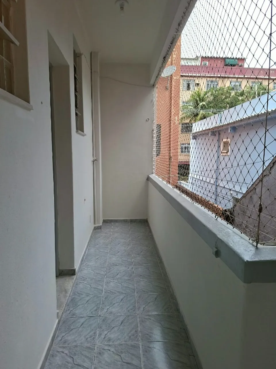 Wood or laminate floors in a 2-bedroom apartment, 120 m² — photo 18