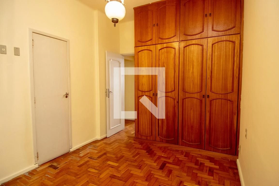 2-bedroom apartment with a private BBQ — photo 25