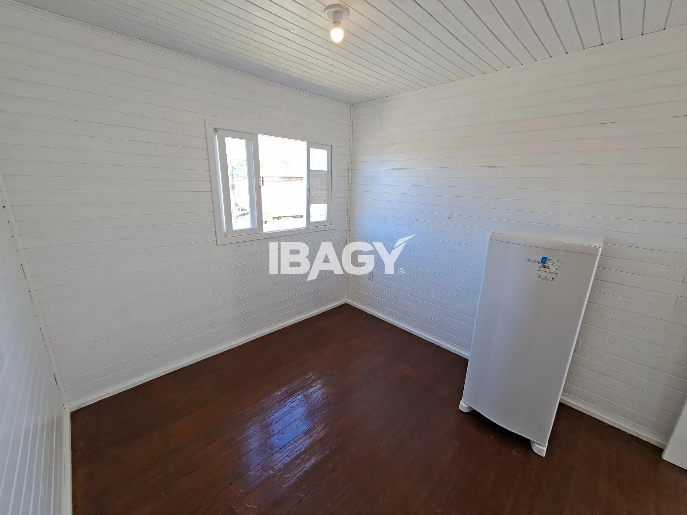 Apartment, 24 m², with wood or laminate floors — photo 3