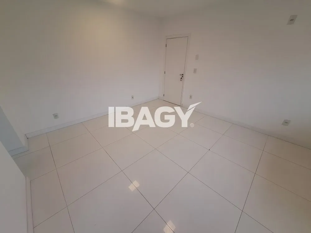 Unfurnished 2-bedroom apartment with 48 m² and kitchenette — photo 3