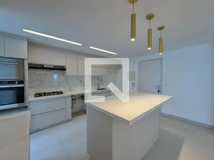 Departamento de 3 dormitorios con balcón cerrado con vidrio — photo 17