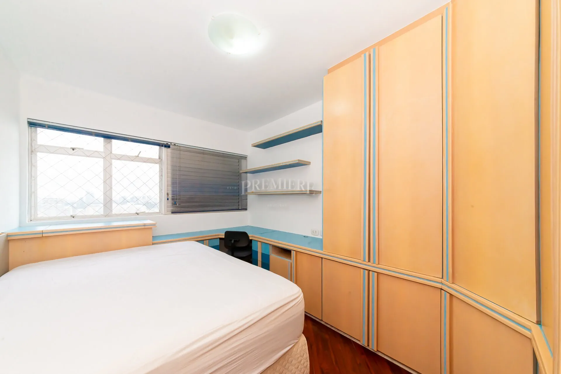 Apartamento de 4 dormitorios con balcón, 265 m² y 2 plazas — photo 23