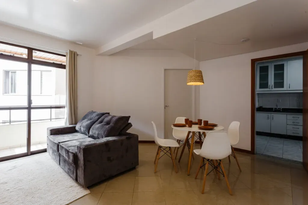 Furnished apartment with 1 bedroom and 1 bathroom
