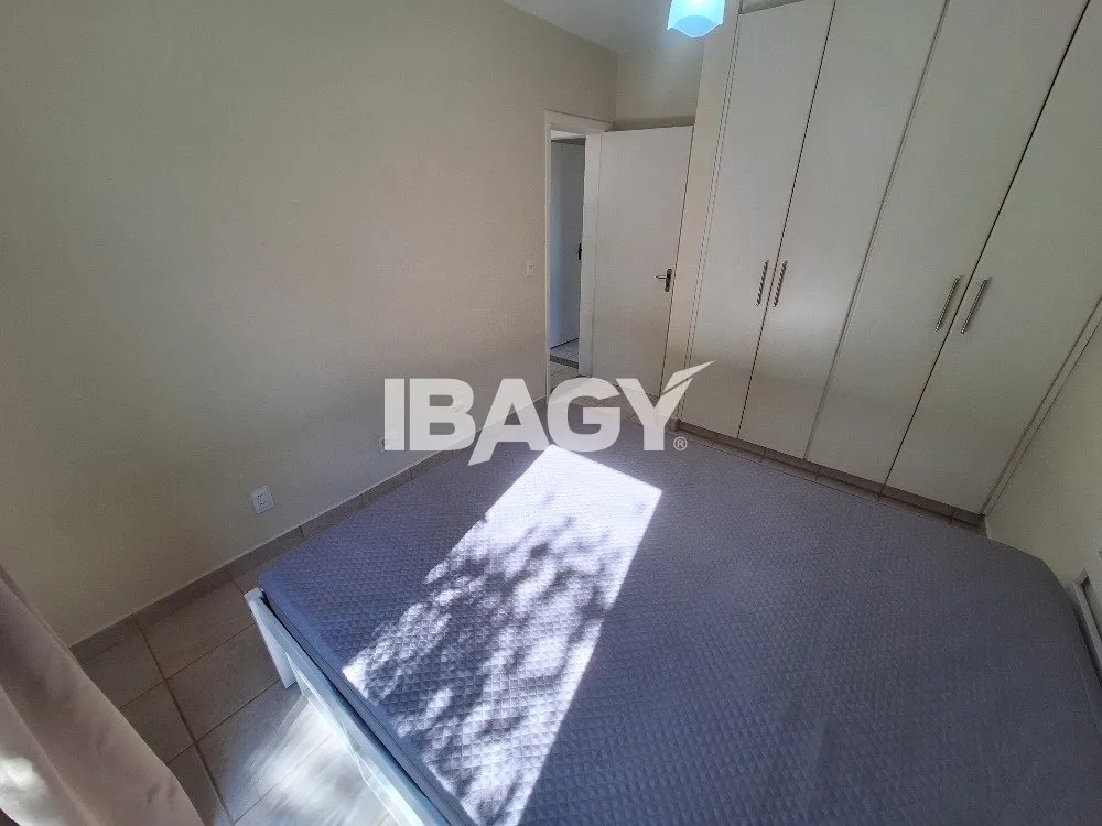 Apartamento amueblado de 49 m² con 2 dormitorios y balcón — photo 11