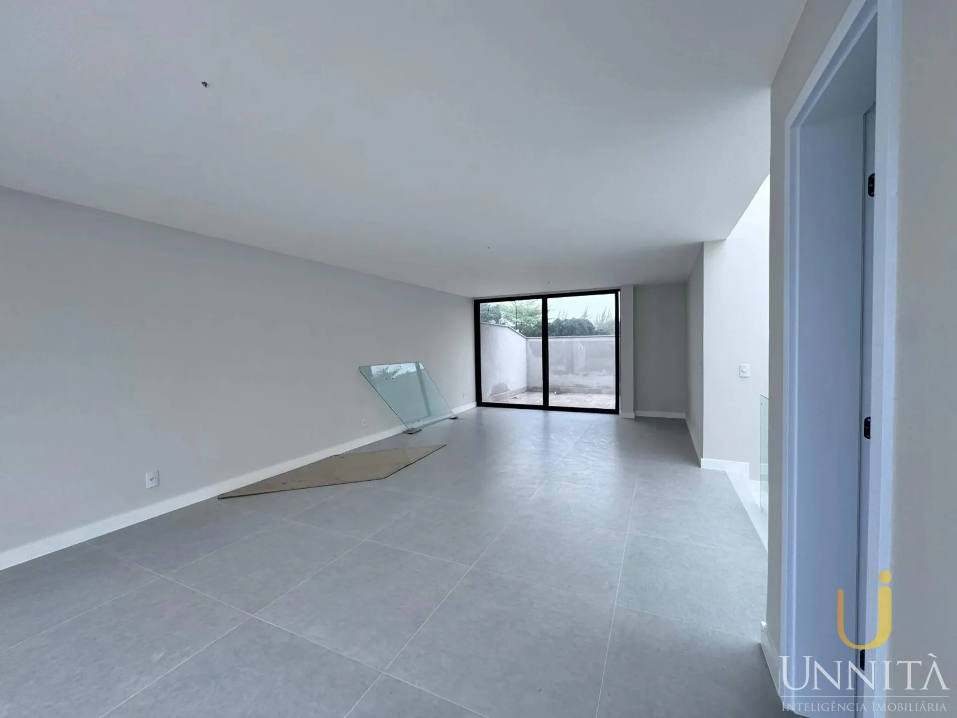 House, 510 m², with a grill on the balcony — photo 22