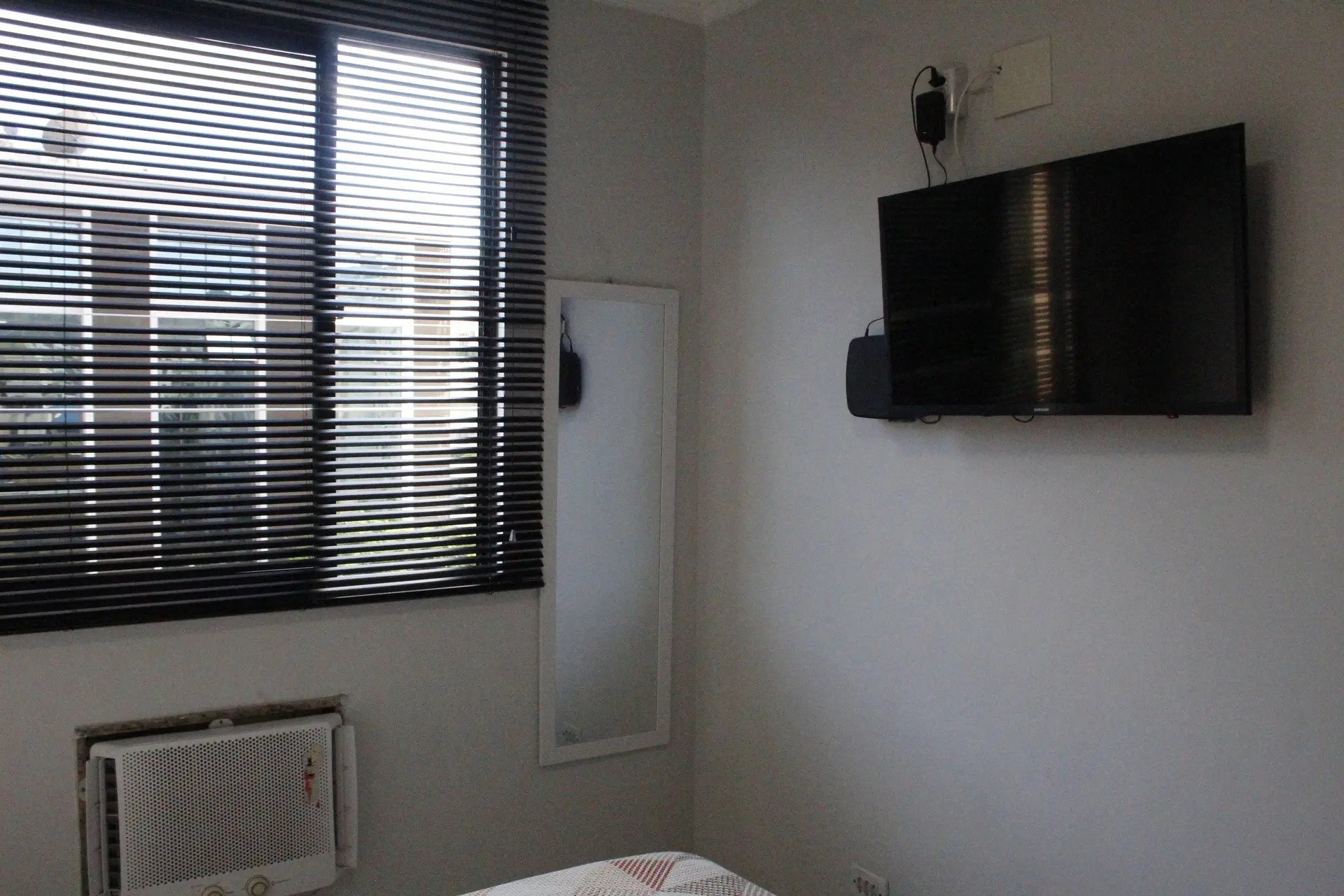 Furnished apartment with 3 bedrooms and 3 bathrooms — photo 6