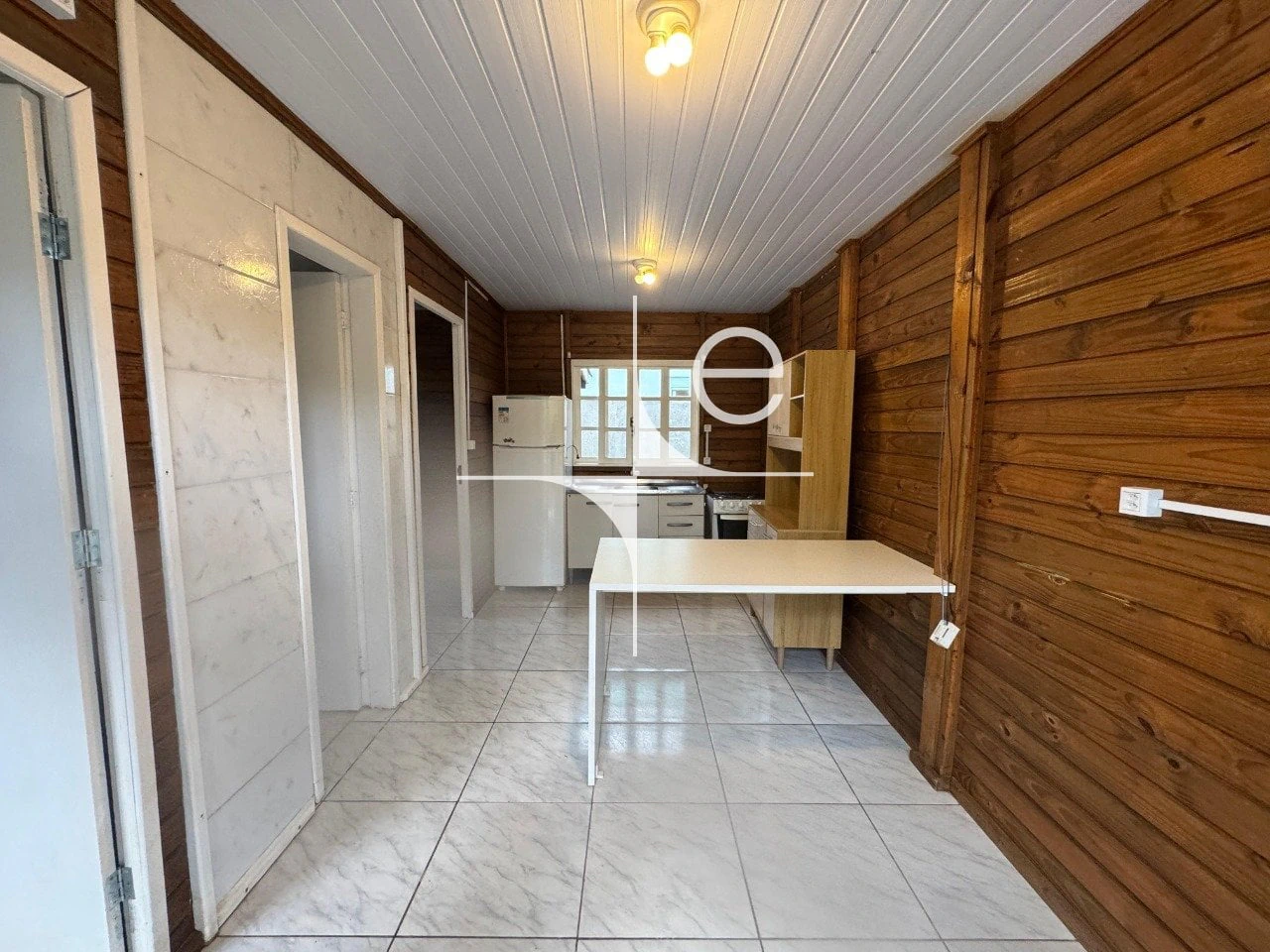 Casa com 2 quartos e cozinha separada de 40 m² — photo 4