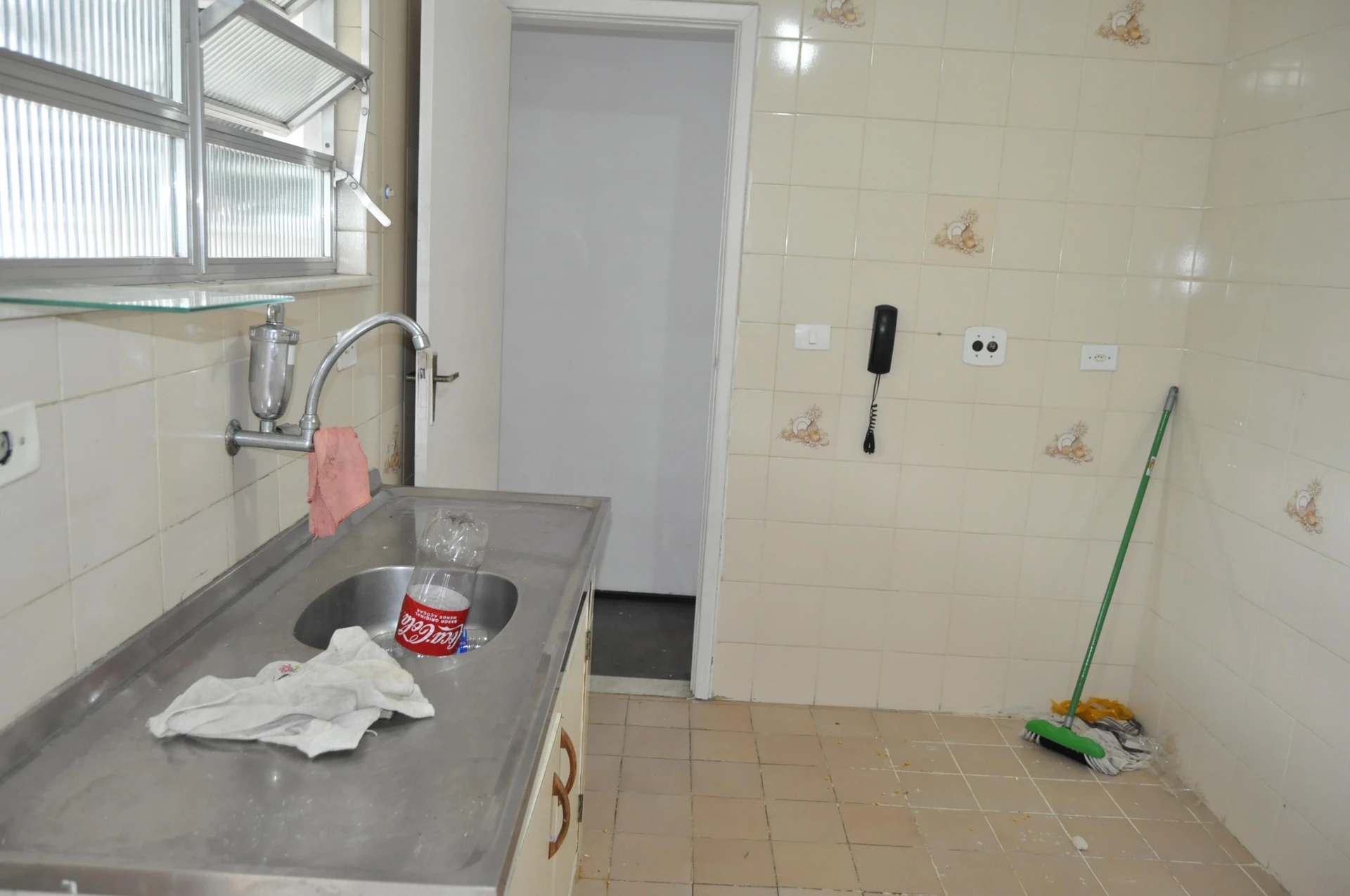 Квартира з 3 спальнями та балконом — photo 9