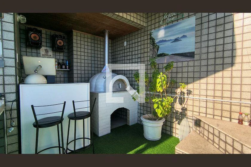 Top-floor duplex with 326 m², 5 bedrooms and 3 parking — photo 49