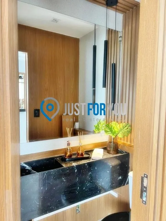 3-bedroom duplex with 4 bathrooms and 189 m² — photo 15