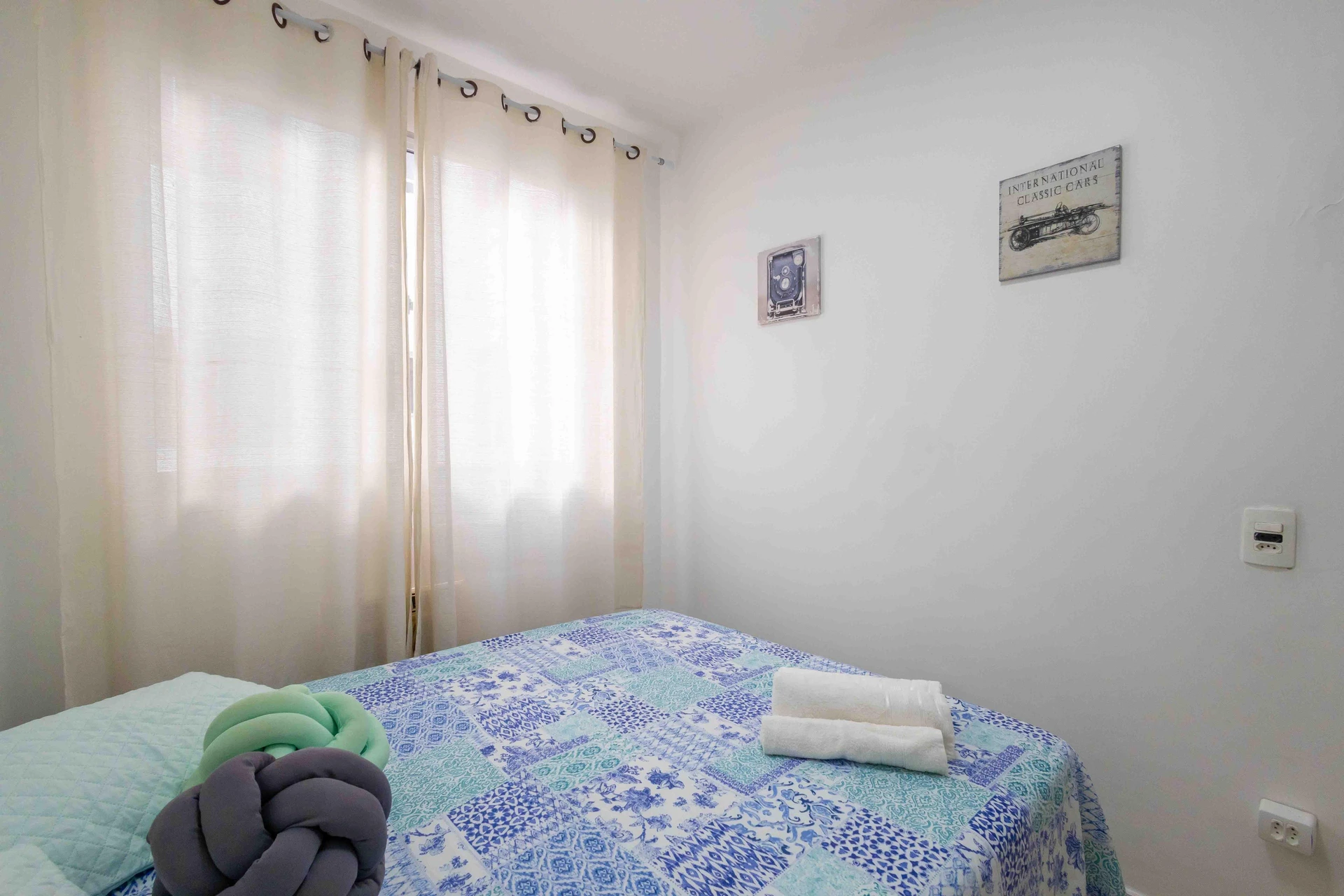 Furnished 2-bedroom apartment with 1 parking space — photo 17