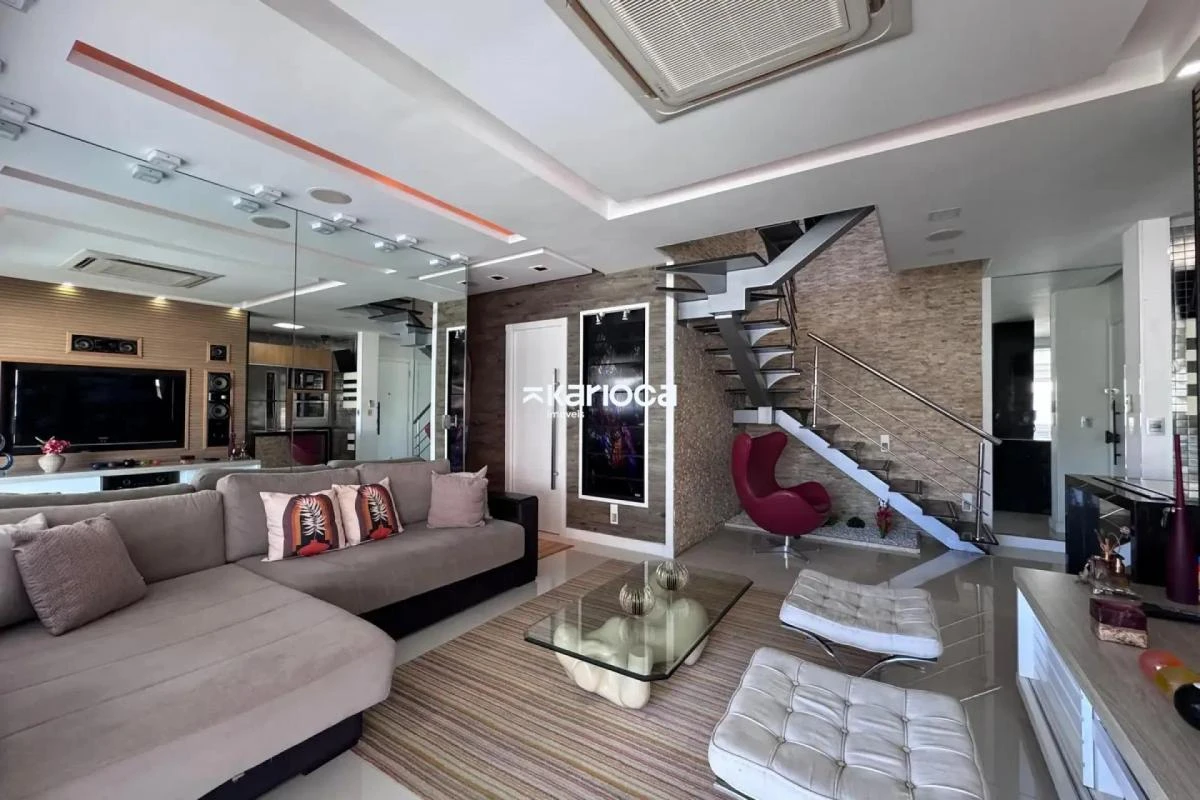 Cobertura de 200 m² com 3 quartos e varanda fechada — photo 4