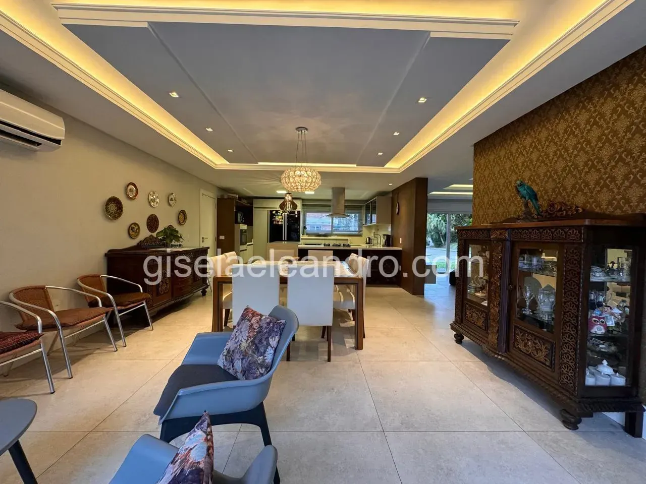 Furnished house with 5 bedrooms and open kitchen — photo 19
