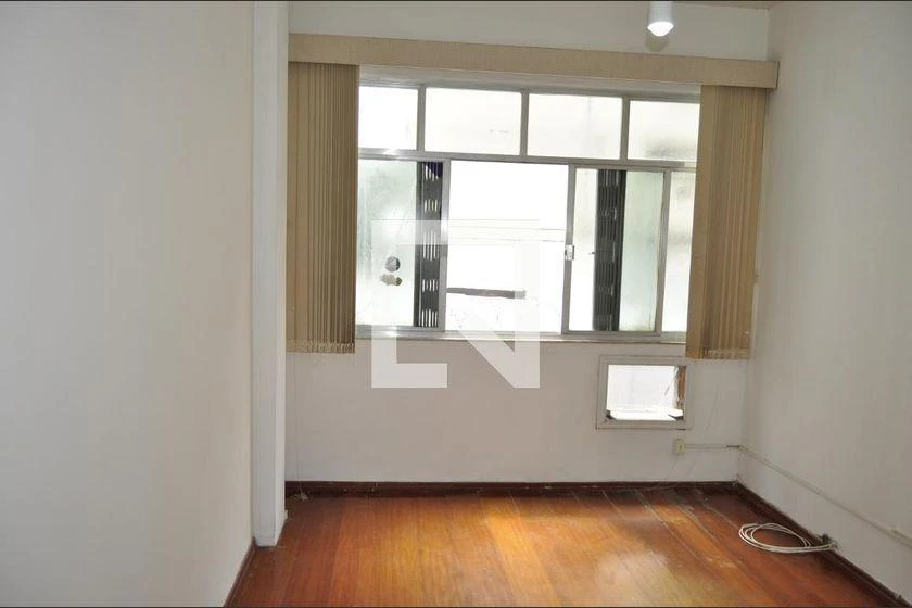 Apartamento com piso de madeira ou laminado, Méier — photo 8