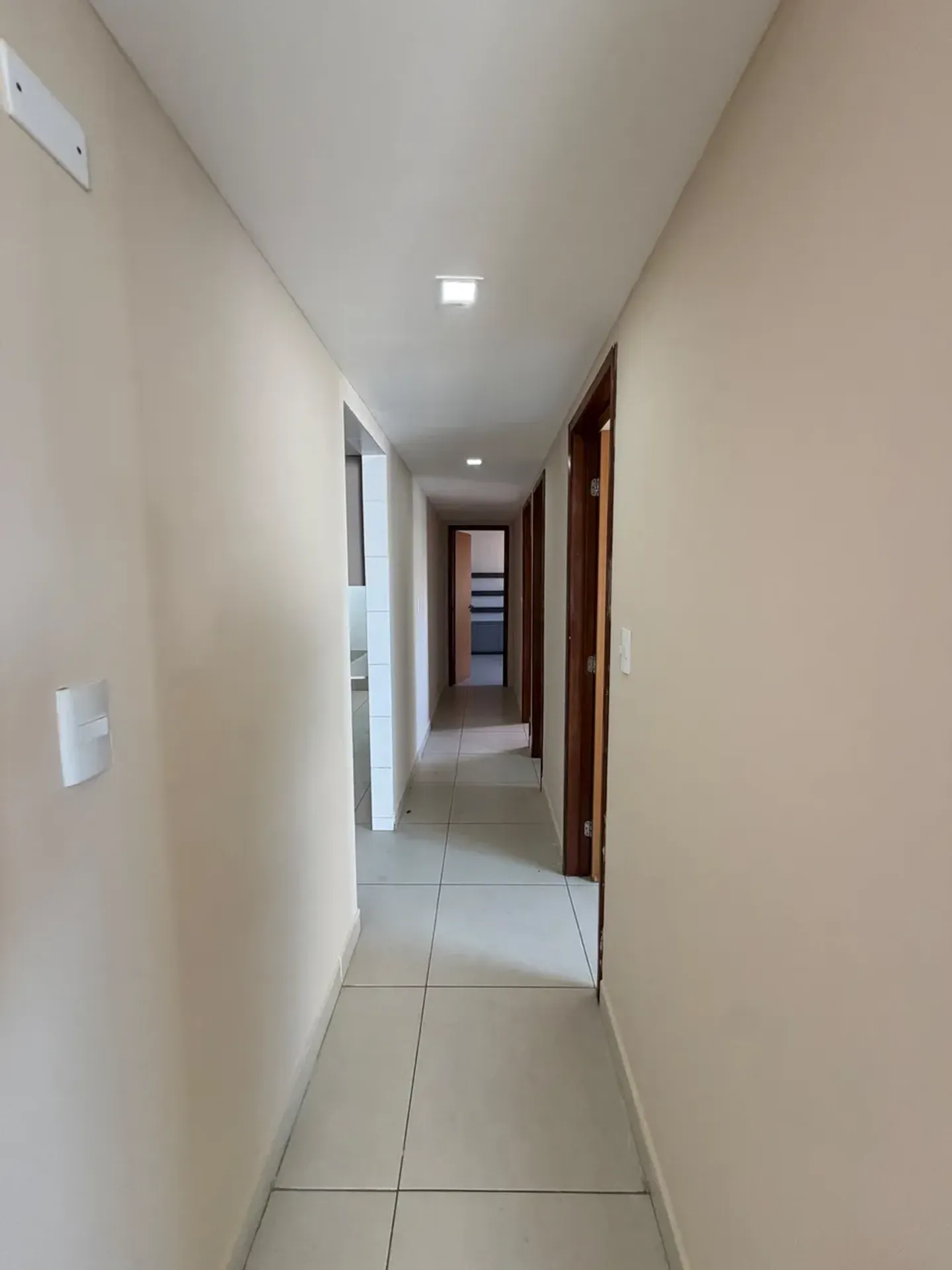 Квартира з 3 спальнями, у будинку є басейн — photo 3
