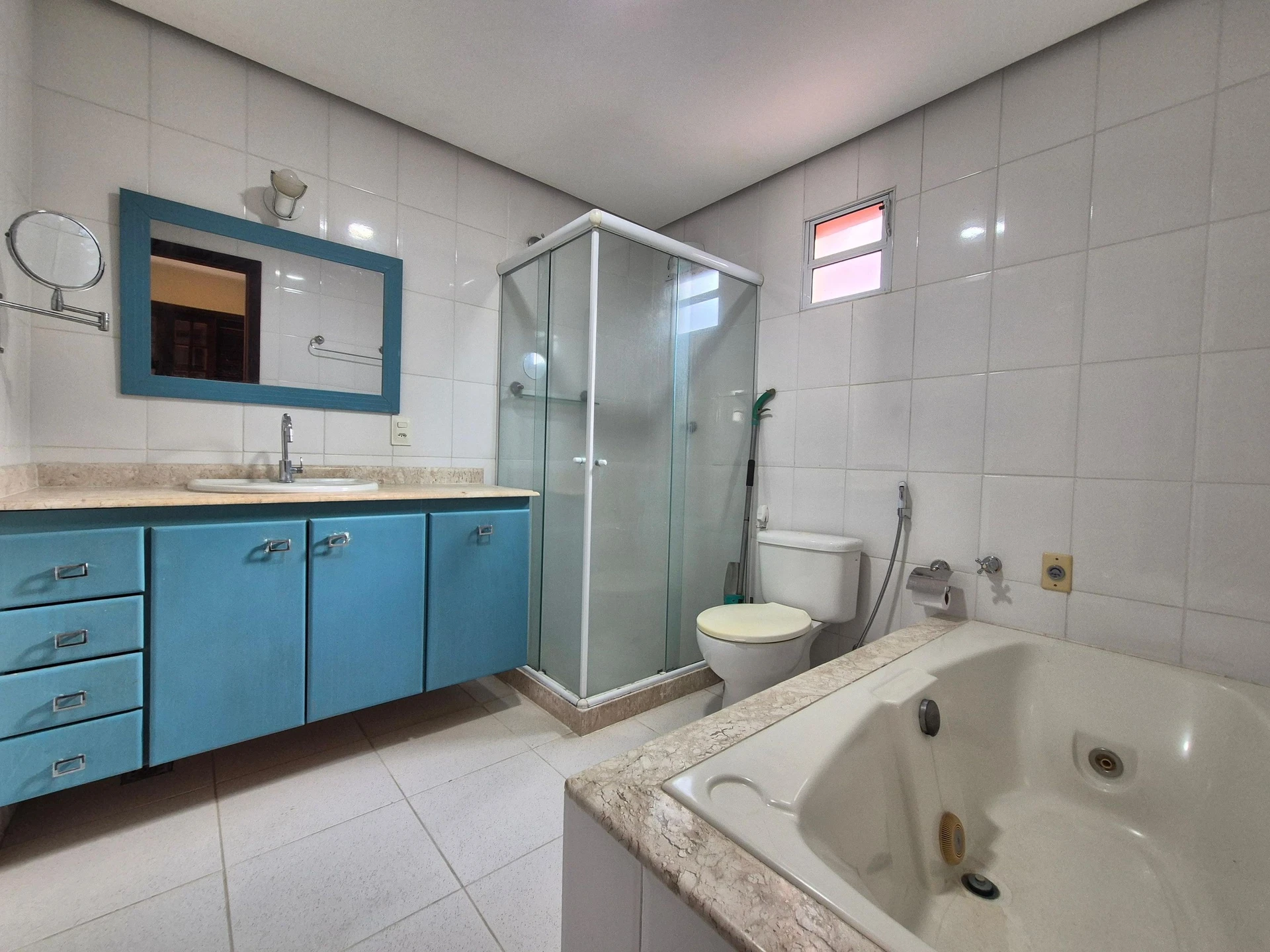 Мебльований будинок на 3 спальні з 2 паркомісцями — photo 6