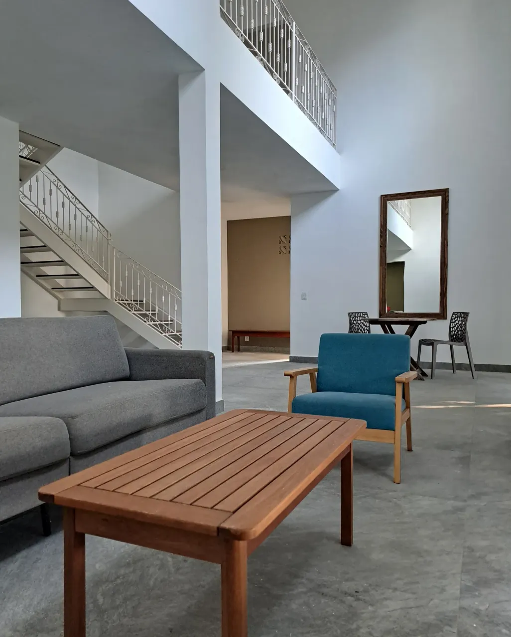 Unfurnished house with 5 bedrooms and closed kitchen — photo 9